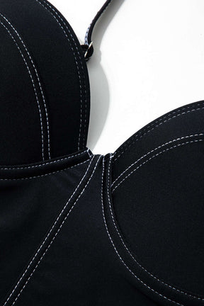 Maillot de bain une-pièce ajusté noir sable