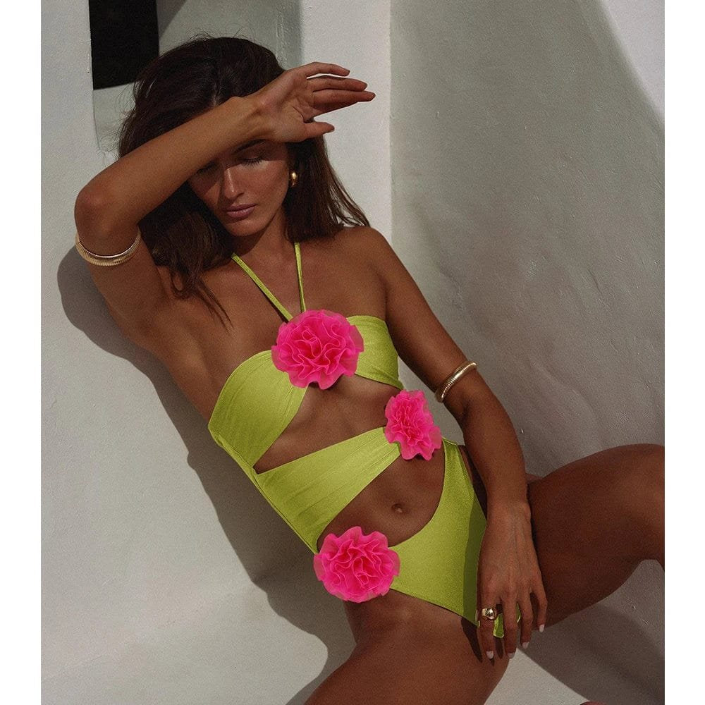 Maillot de bain une pièce vert avec roses fuchsia soleil