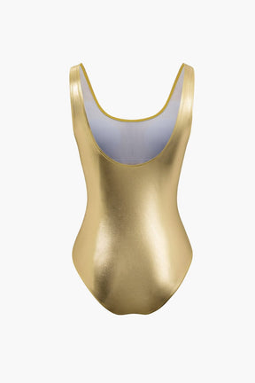 Maillot une pièce style glamour vague