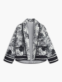 Manteau bohème blanc et noir motif floral doux