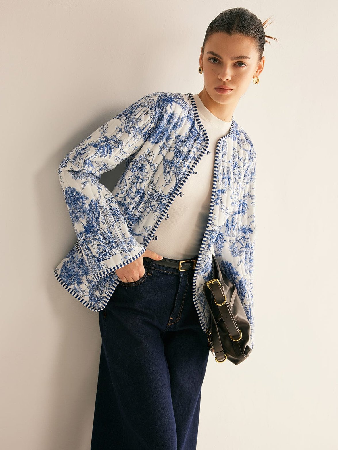 Manteau bohème imprimé bleu et blanc douceur