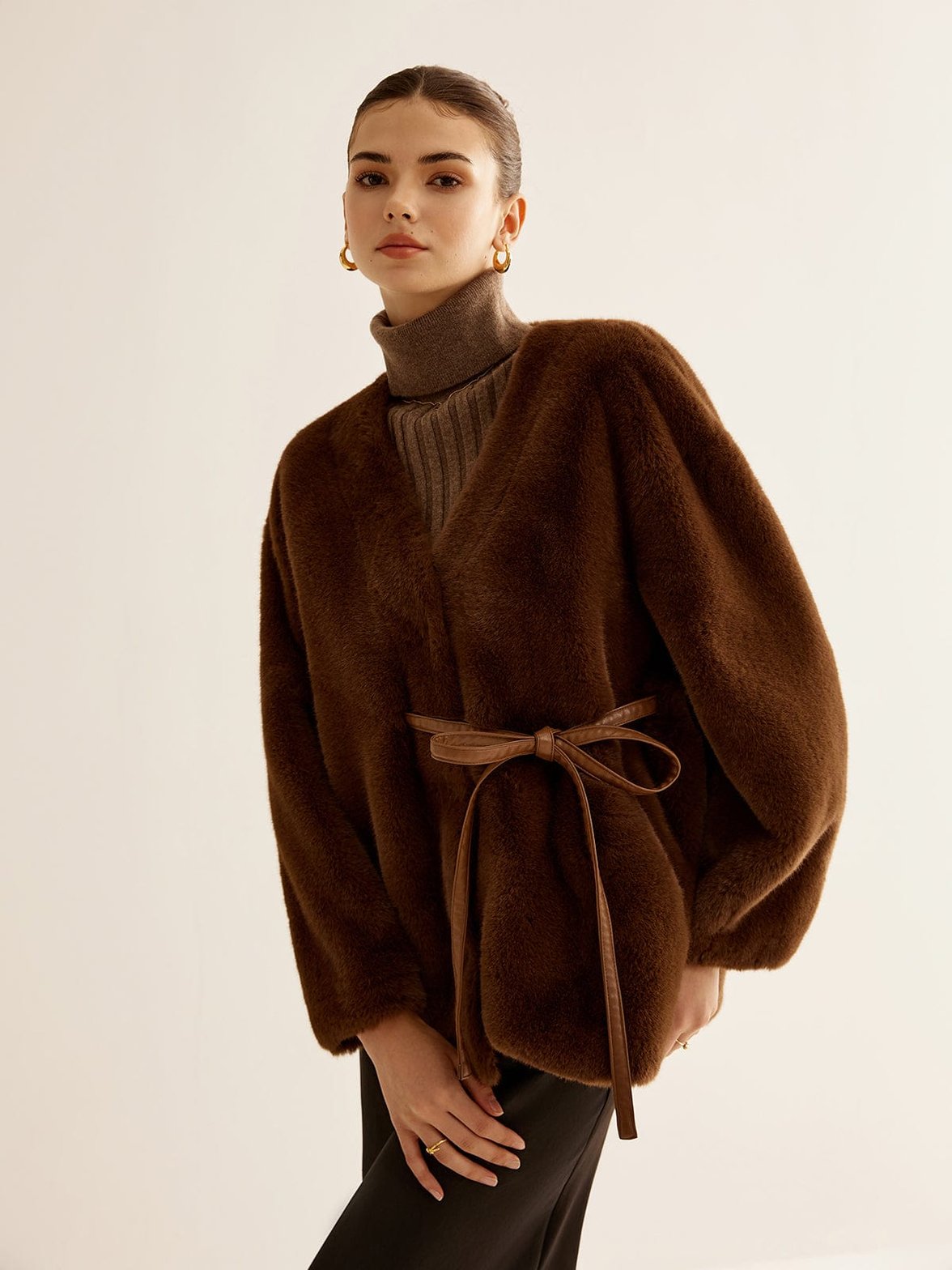 Manteau fausse fourrure marron élégant douceur