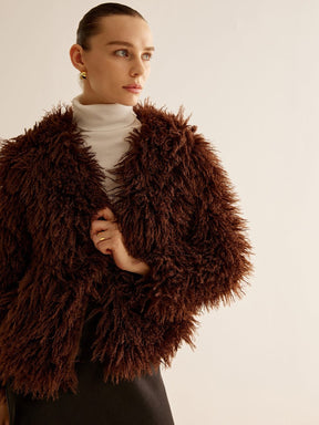 Manteau fausse fourrure marron vue portée glamour