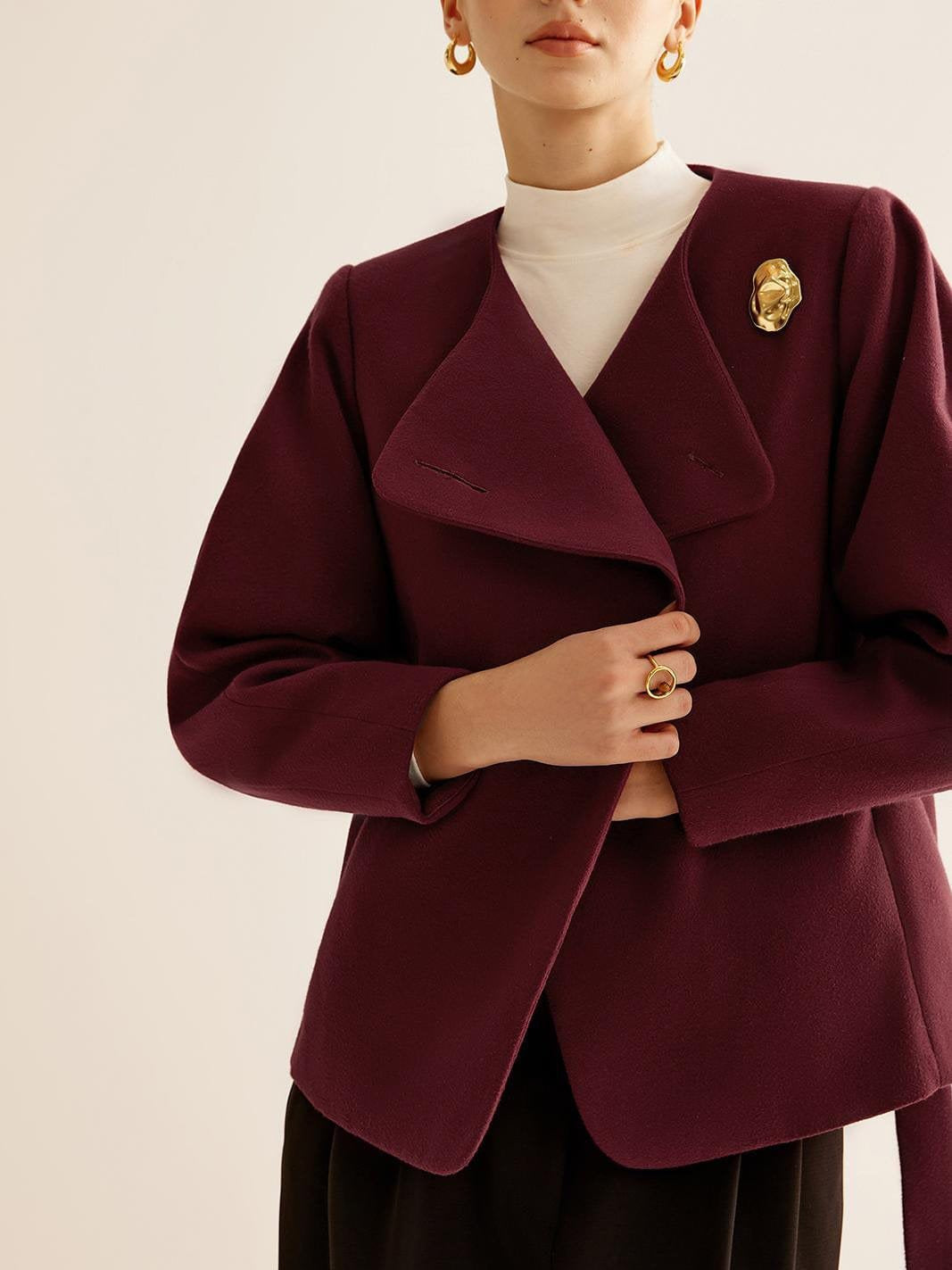 Manteau tweed bordeaux vue de dos harmonie