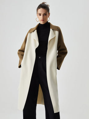 Manteau porté vue de profil sophistication