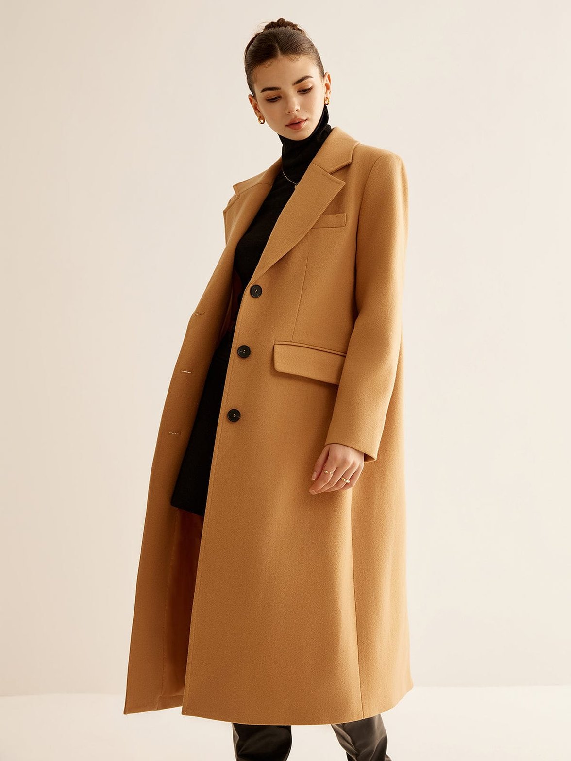 Manteau laine mélangée coupe droite soleil