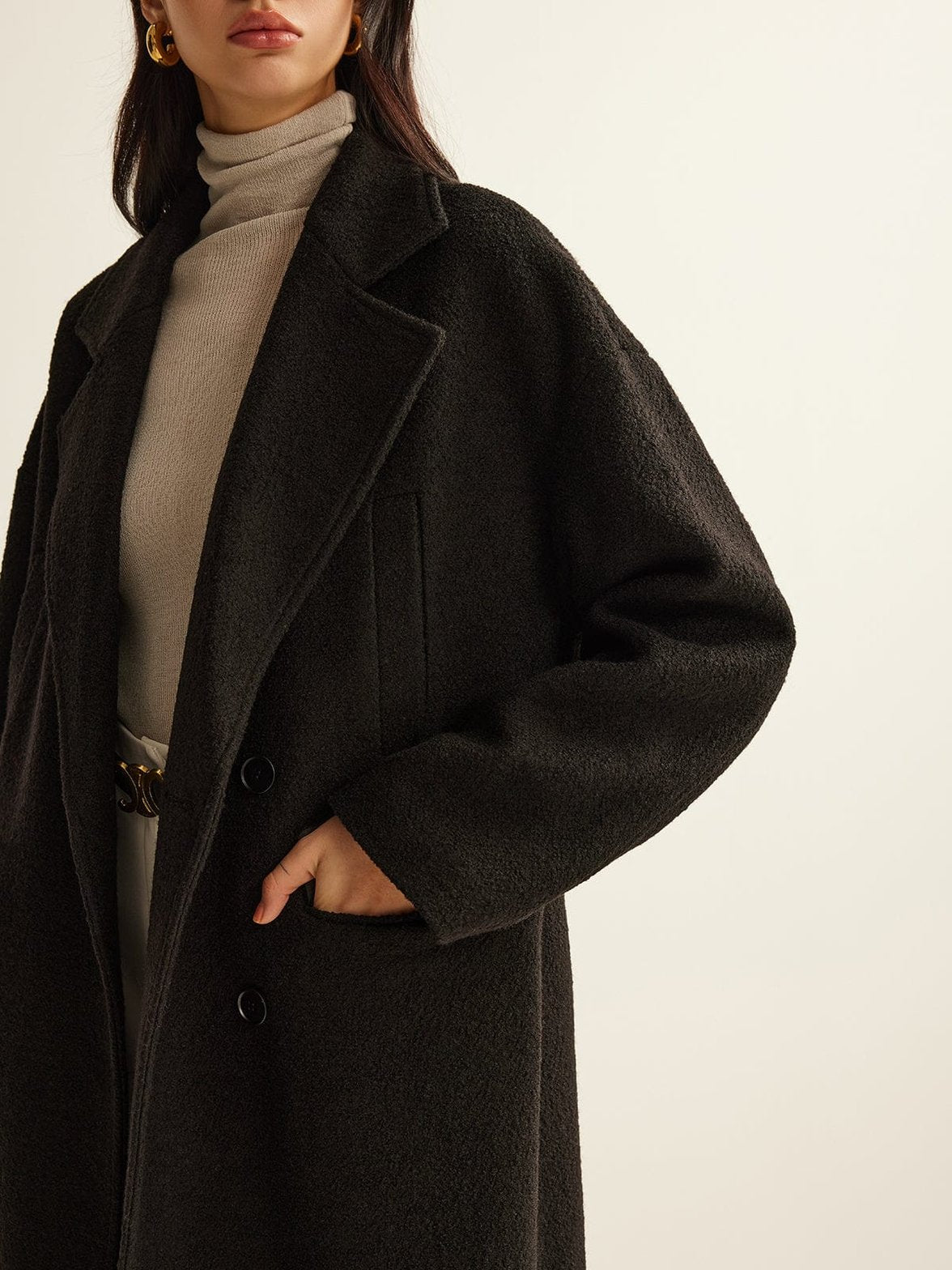 Manteau tweed noir vue dos nuage