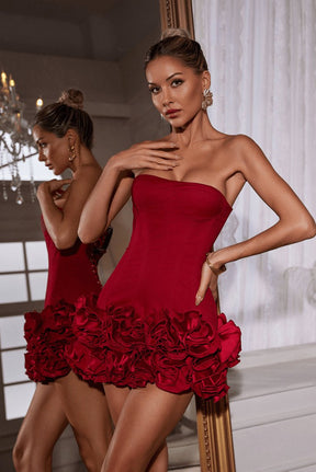 Robe moulante sophistiquée grâce