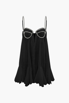 Mini robe blanche vue d'ensemble pureté