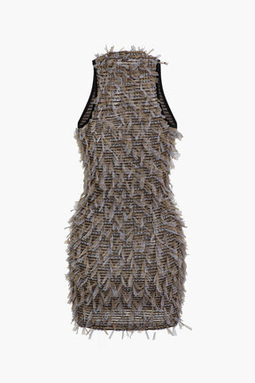 Détail des franges de la robe noire cristal