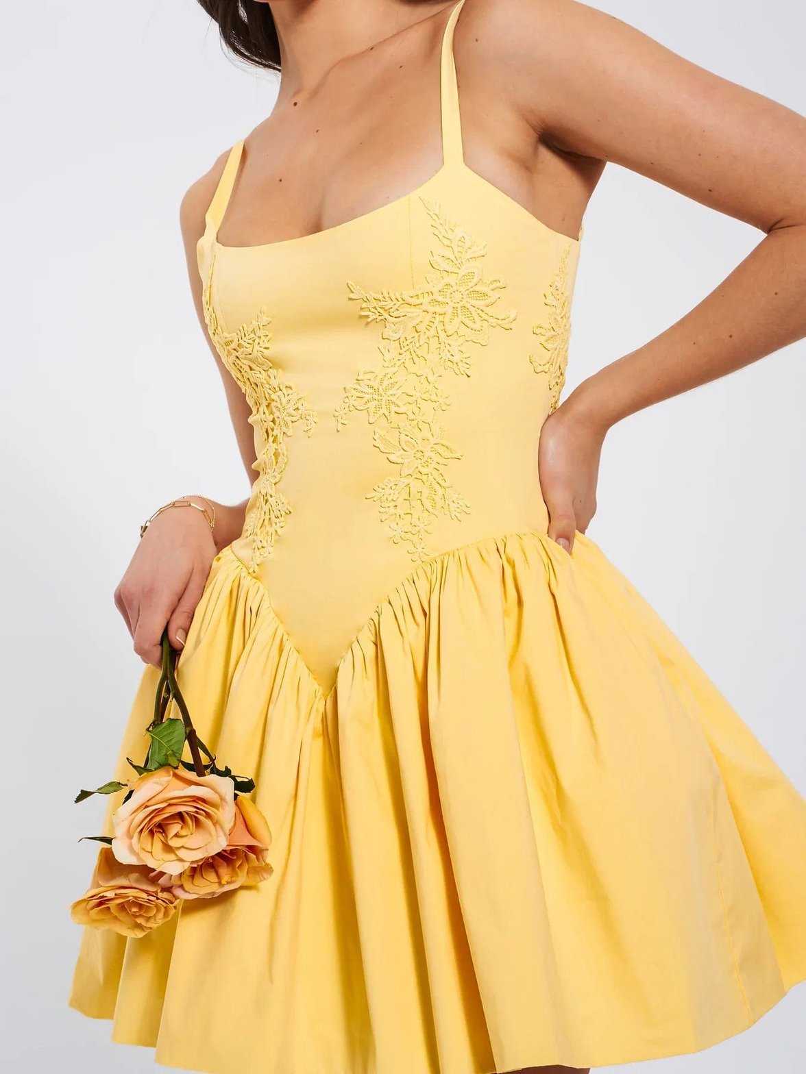 Mini-robe tendance printemps crystal