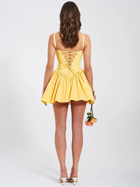 Robe élégante courte soirée perle