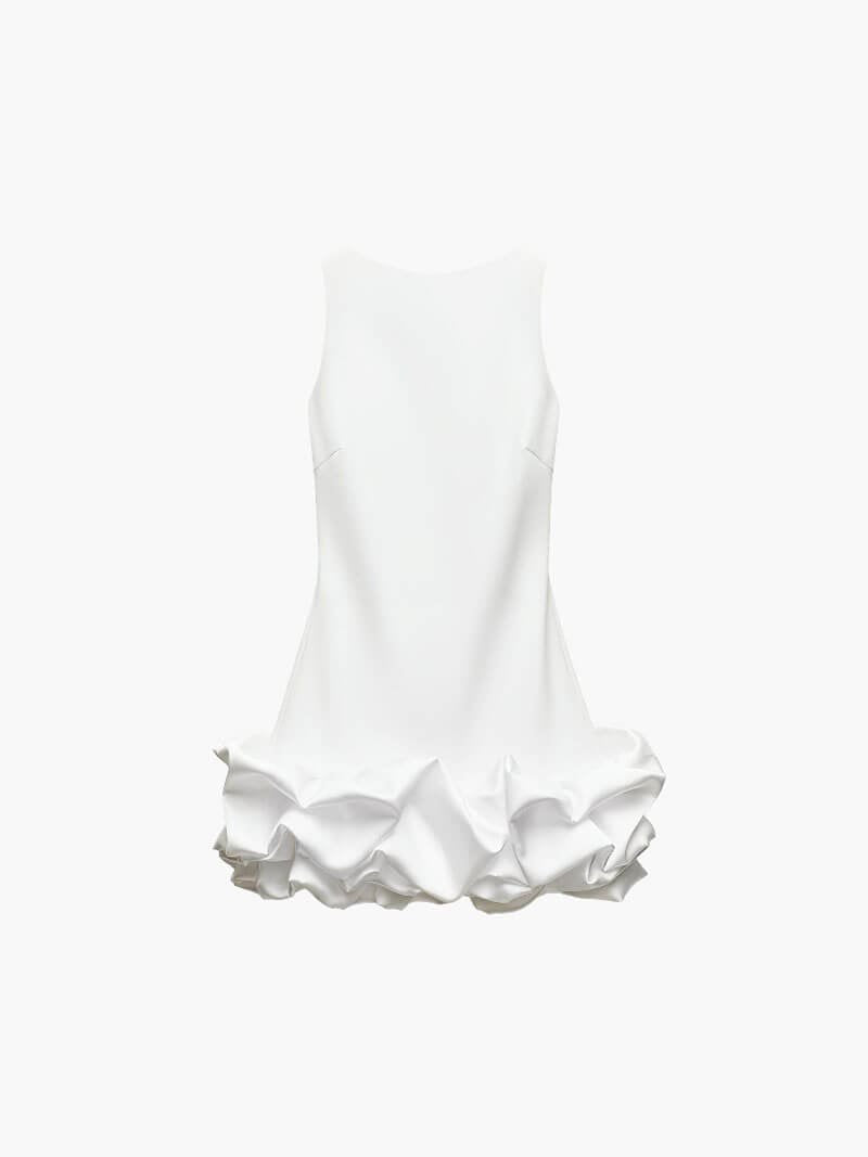 Mini robe blanche moulante détail volant danse