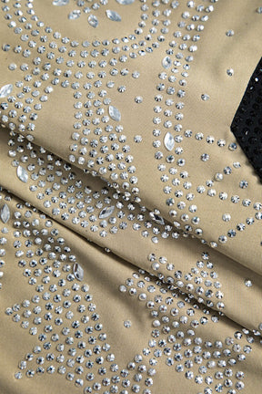 Robe soirée brillante sophistiquée