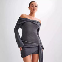 Robe courte tricotée bardot beige nuage