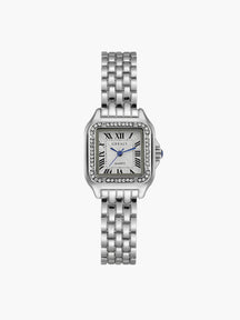 Montre luxe détail fermoir perle
