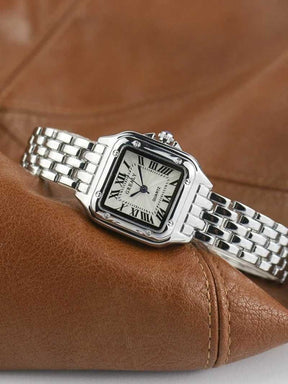 Montre luxe style classique opale