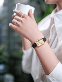 Montre luxueuse Florenza cadran doré chic cristal