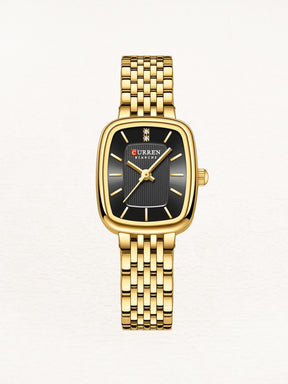 Montre rectangle dorée élégante sur fond blanc - Étoile