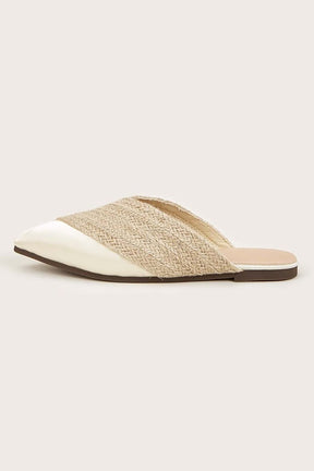 Mules plates bout pointu en paille harmonie