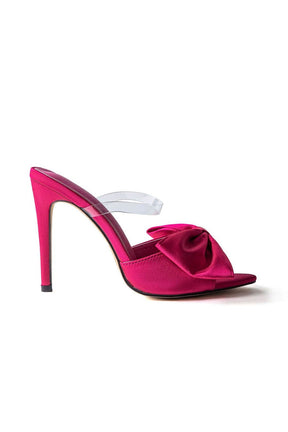 Vue arrière des mules à talons brillant