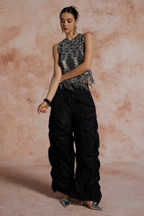 Pantalon cargo noir coupe ample perle