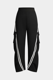 Pantalon cargo noir avec bandes latérales élégantes soleil