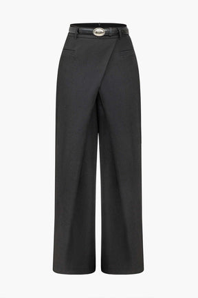 Pantalon large ceinturé vue de face douceur