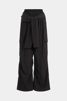 Pantalon large noir avec ceinture nouée élégant soleil