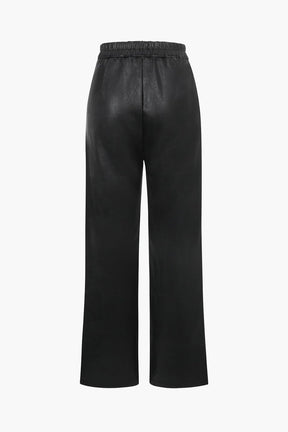 Pantalon simili cuir noir vue arrière étoile