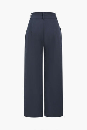 Détail des poches du pantalon noir nuage