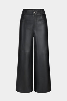 Pantalon palazzo noir effet cuir vue face soleil