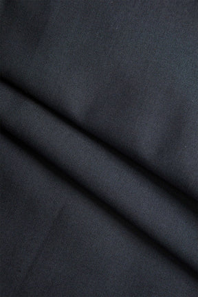 Pantalon noir style moderne parfait