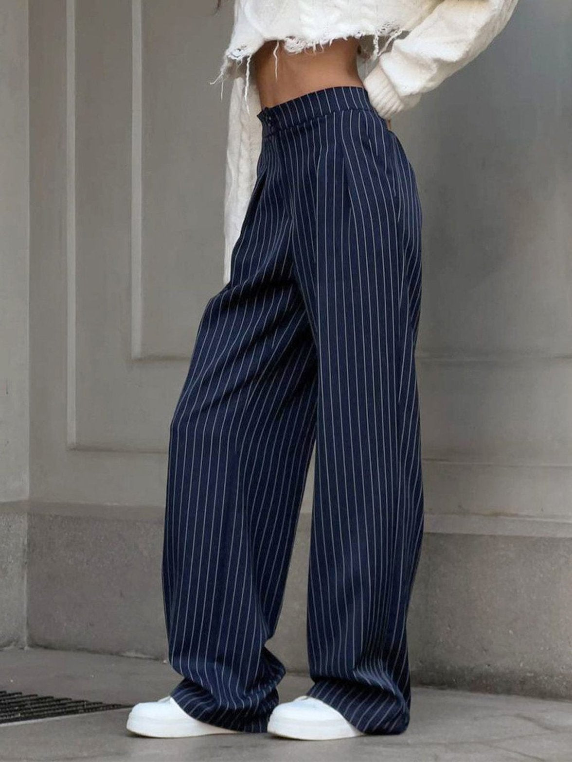 Pantalon rayé tailleur fluide léger