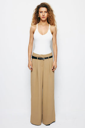 Pantalon à plis élégant vent