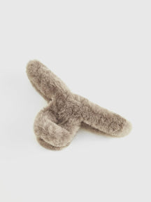 Pince à cheveux fourrure beige douceur