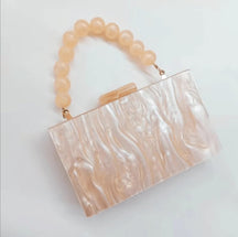 Spécifications de la pochette acrylique rosée