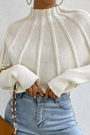 Pull blanc à col montant côtelé douceur