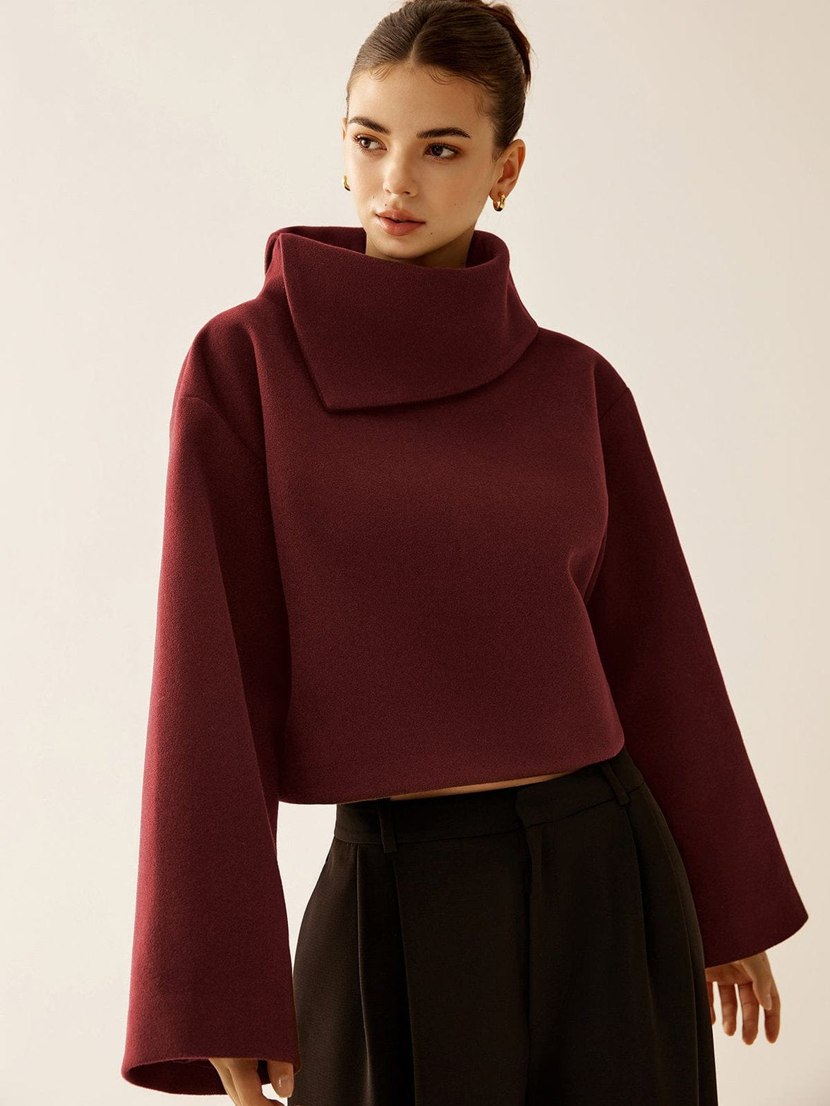 Pull court tweed tendance