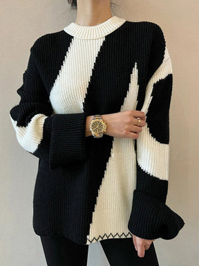 Pull contrasté noir et blanc douceur