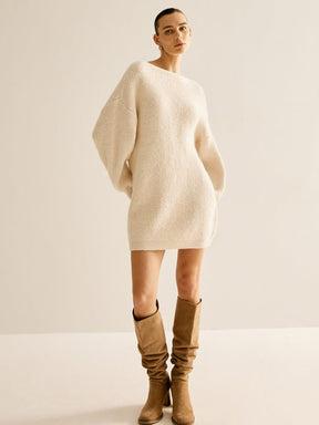 Pull oversize dos-nu élégant confort