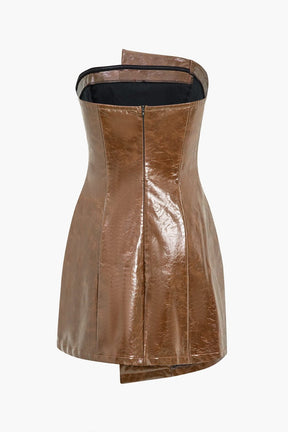 Vue d'ensemble robe courte marron avec décorations marine
