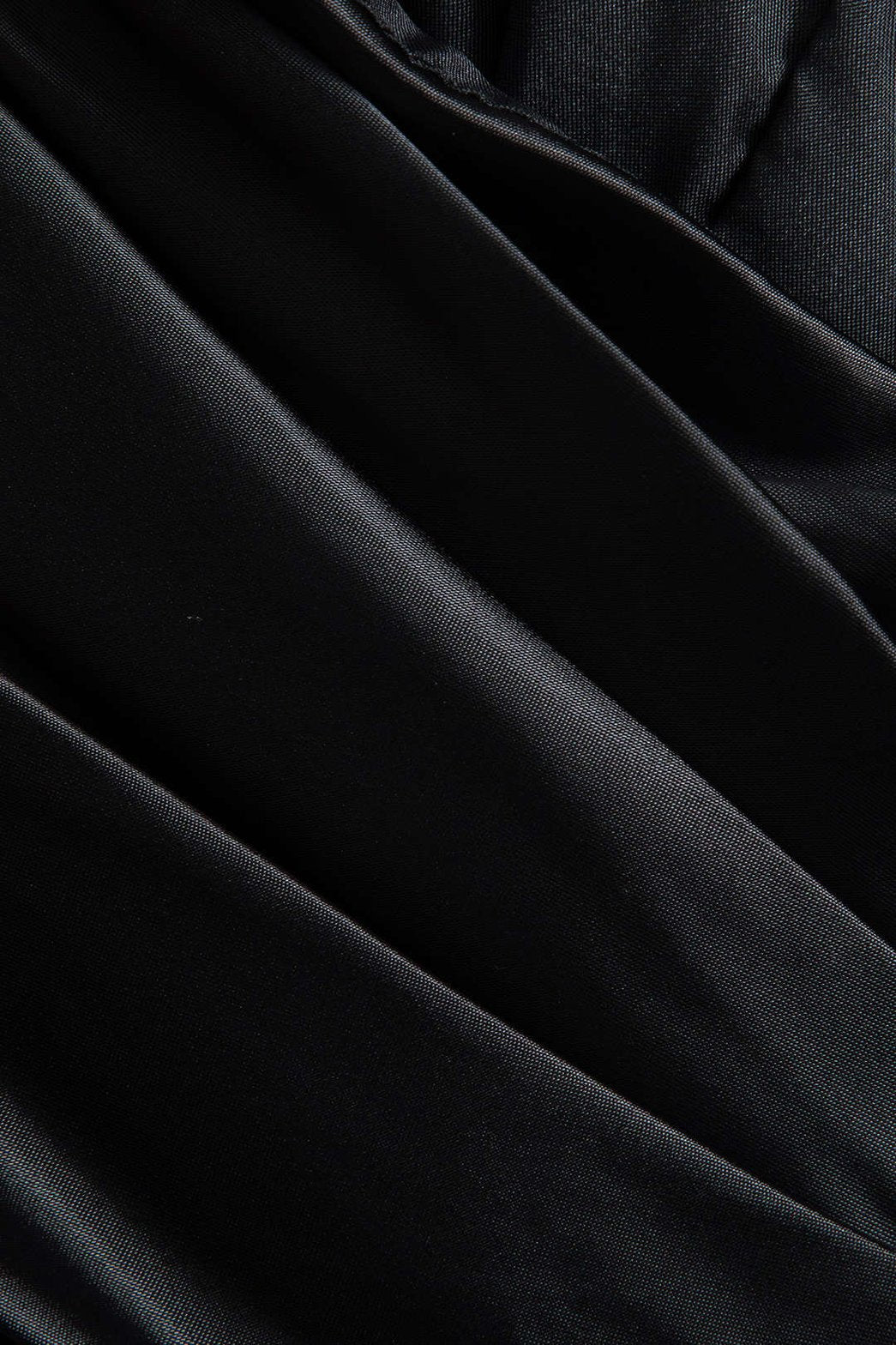 Robe bustier noire satinée détail poches - Cristal