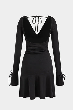 Robe ajustée manches longues plume