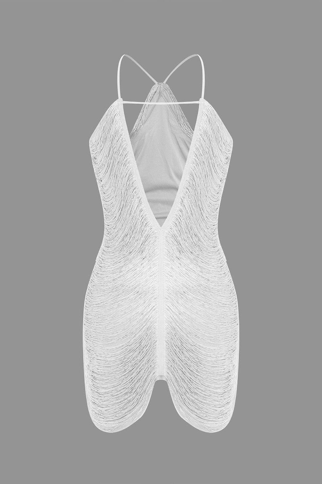 Détail du décolleté plume
