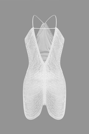 Détail du décolleté plume