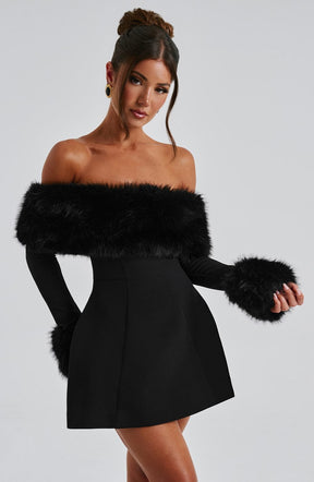 Robe cocktail fourrure décolletée meteor