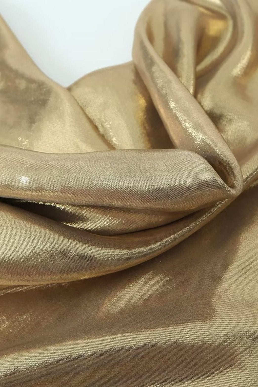 Robe col bénitier dorée océan