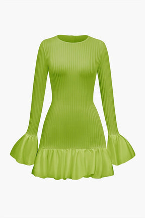 Robe blanche élégante sérénité