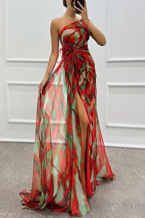 Robe fendue asymétrique élégante harmonie